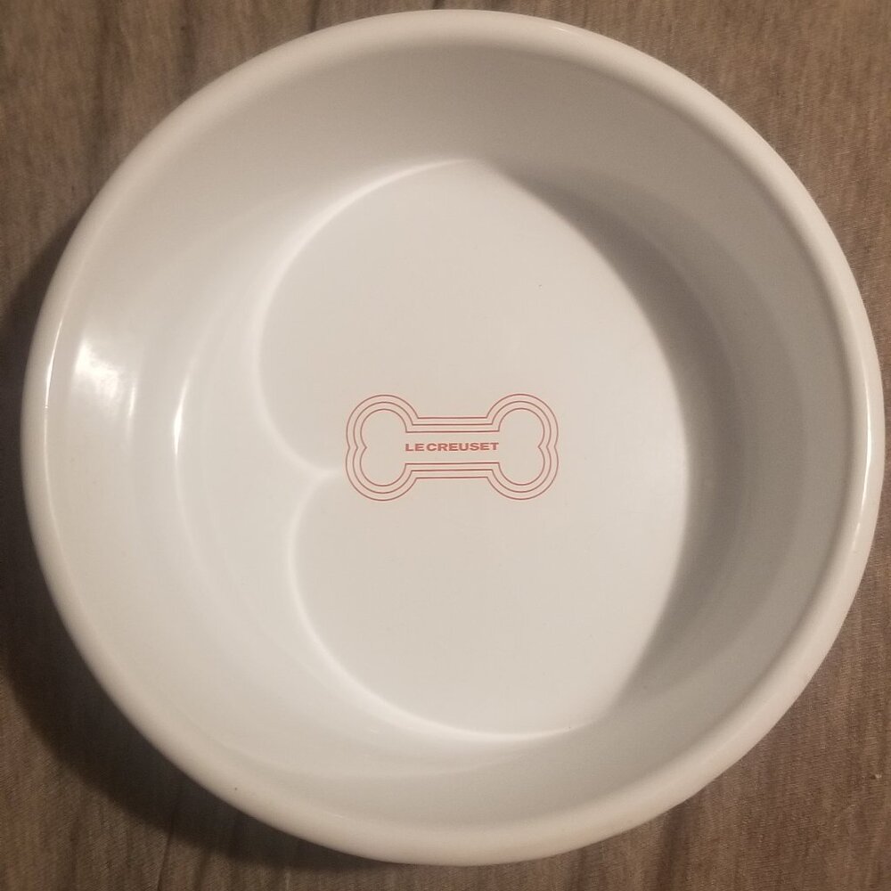 Le Creuset Pet Bowl Dish Orange 6.5 inches